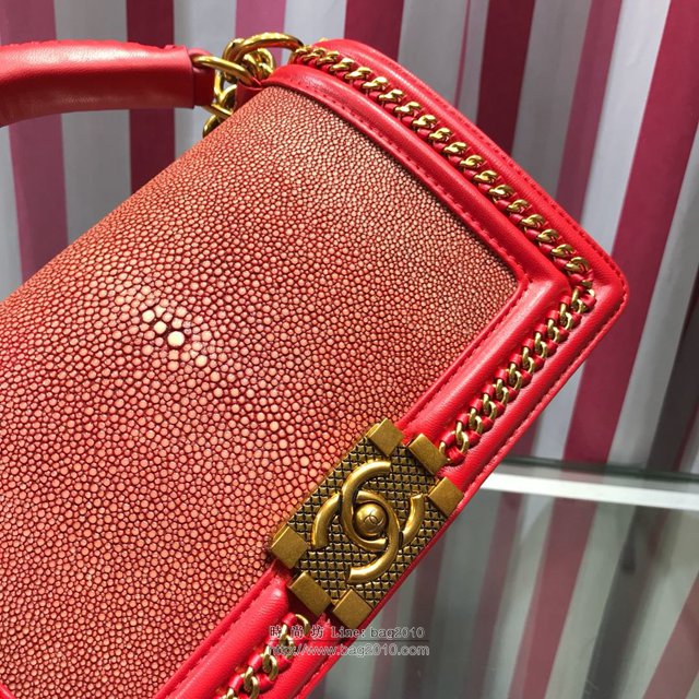 Chanel女包 A94804紅色 BOY CHANEL口蓋包 珍珠魚皮拼小羊皮 香奈兒手提包 手拎包 Chanel鏈條斜挎包  djc3086